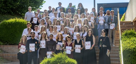 Bild zu „Wir haben Abitur!“