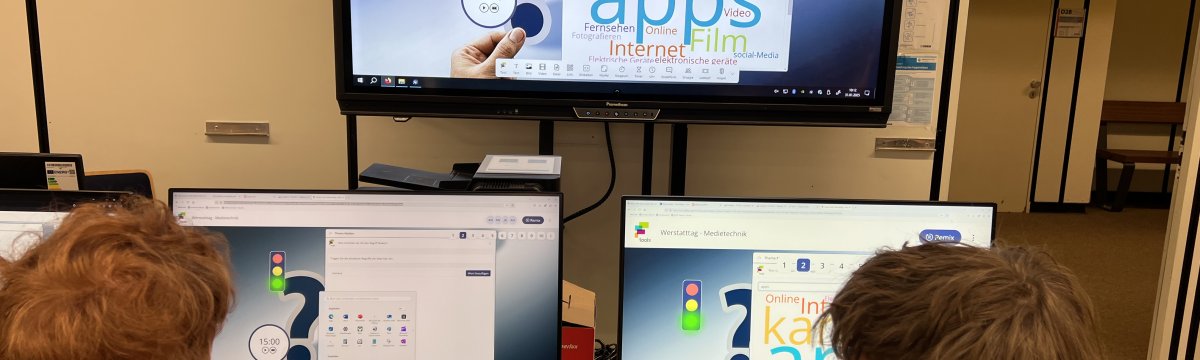 Auszeichnung für besonderes Engagement in digitaler Bildung Berufsbildungszentrum Bad Oldesloe