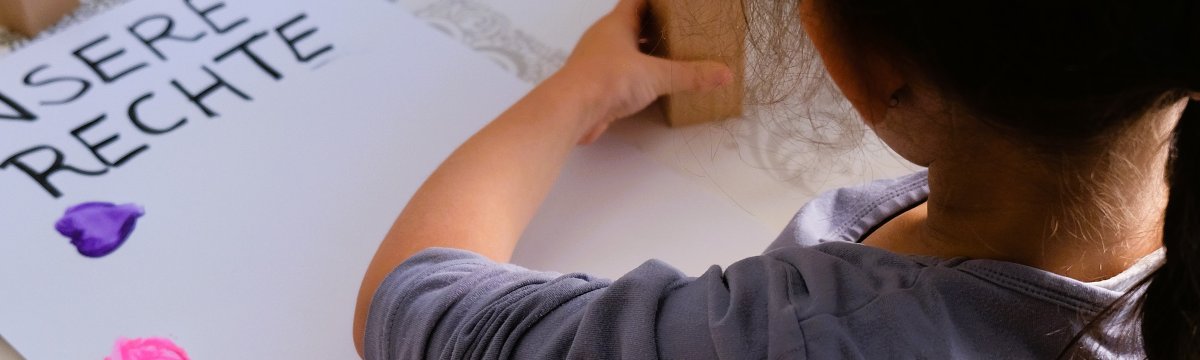 "Kinder haben Rechte […] laut sind wir in Bad Oldesloe!“ Berufsbildungszentrum Bad Oldesloe