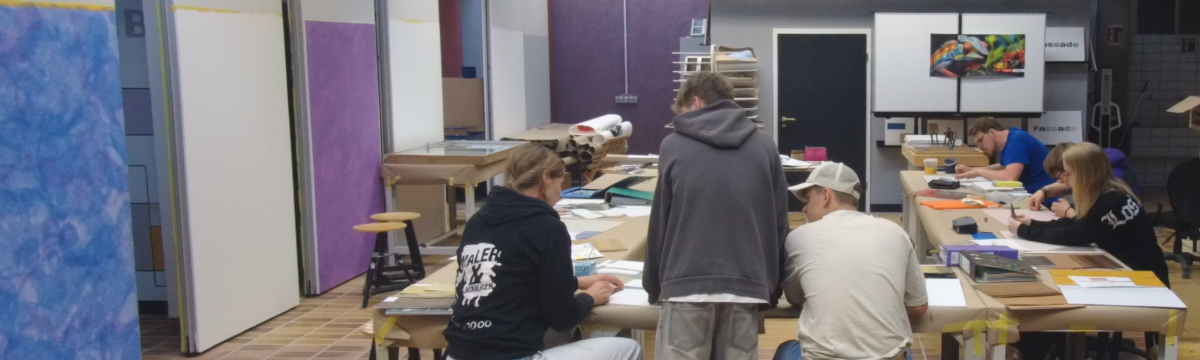 Malerin und Lackiererin/Maler und Lackierer – Fachrichtung Gestaltung und Instandhaltung Berufliche Schule des Kreises Stormarn in Bad Oldesloe Malerin und Lackiererin/Maler und Lackierer – Fachrichtung Gestaltung und Instandhaltung Berufliche Schule des Kreises Stormarn in Bad Oldesloe